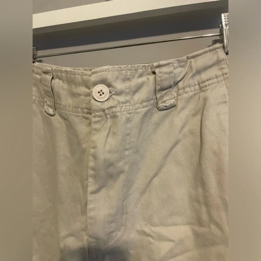 Ditch Plains Men’s Khaki Shorts- Size 33‎